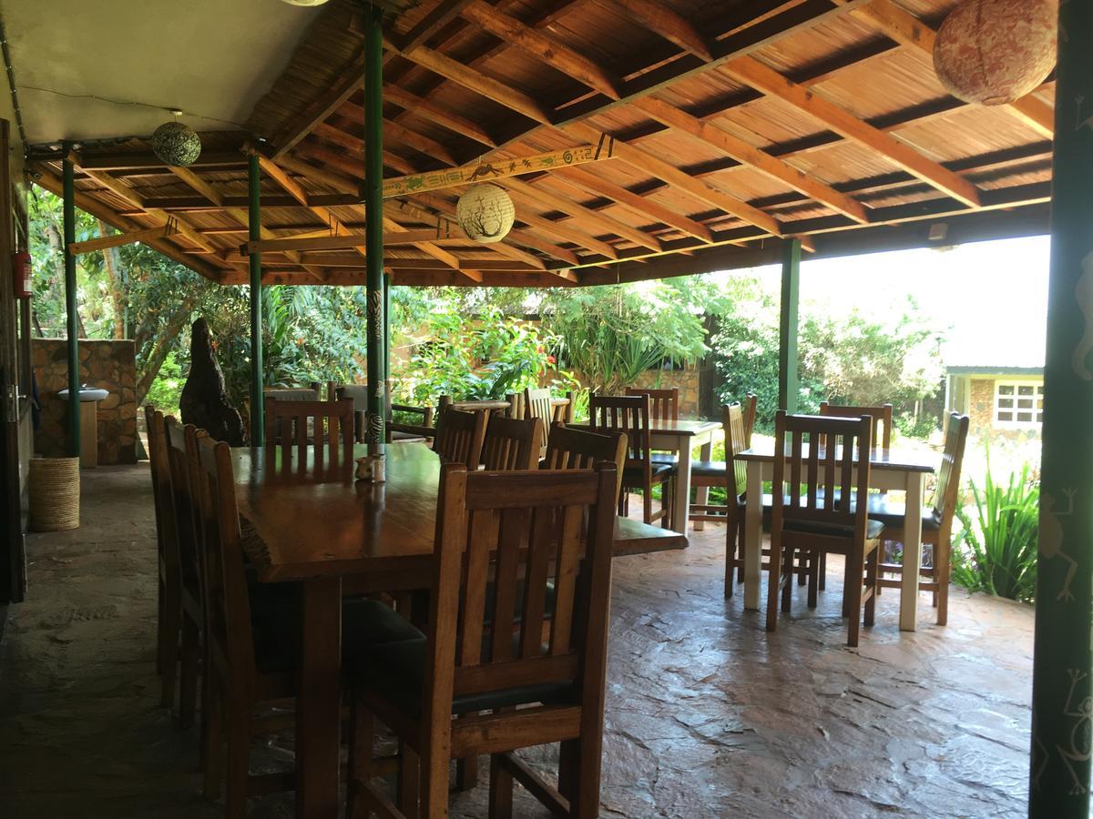 Surjios Guest House Jinja Exterior foto